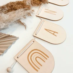 Build your own Holz-Wimpelgirlande Name / Wunschtext