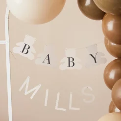 DIY Babyname Girlande